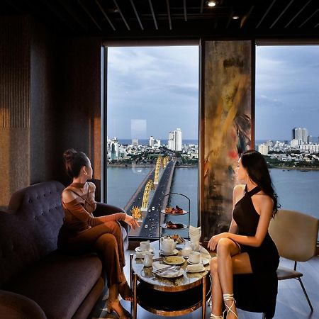 Moonlight Hotel Suites & Spa - Romantic River View & City View, High Floor, Near Dragon Bridge Đà Nẵng Exterior foto