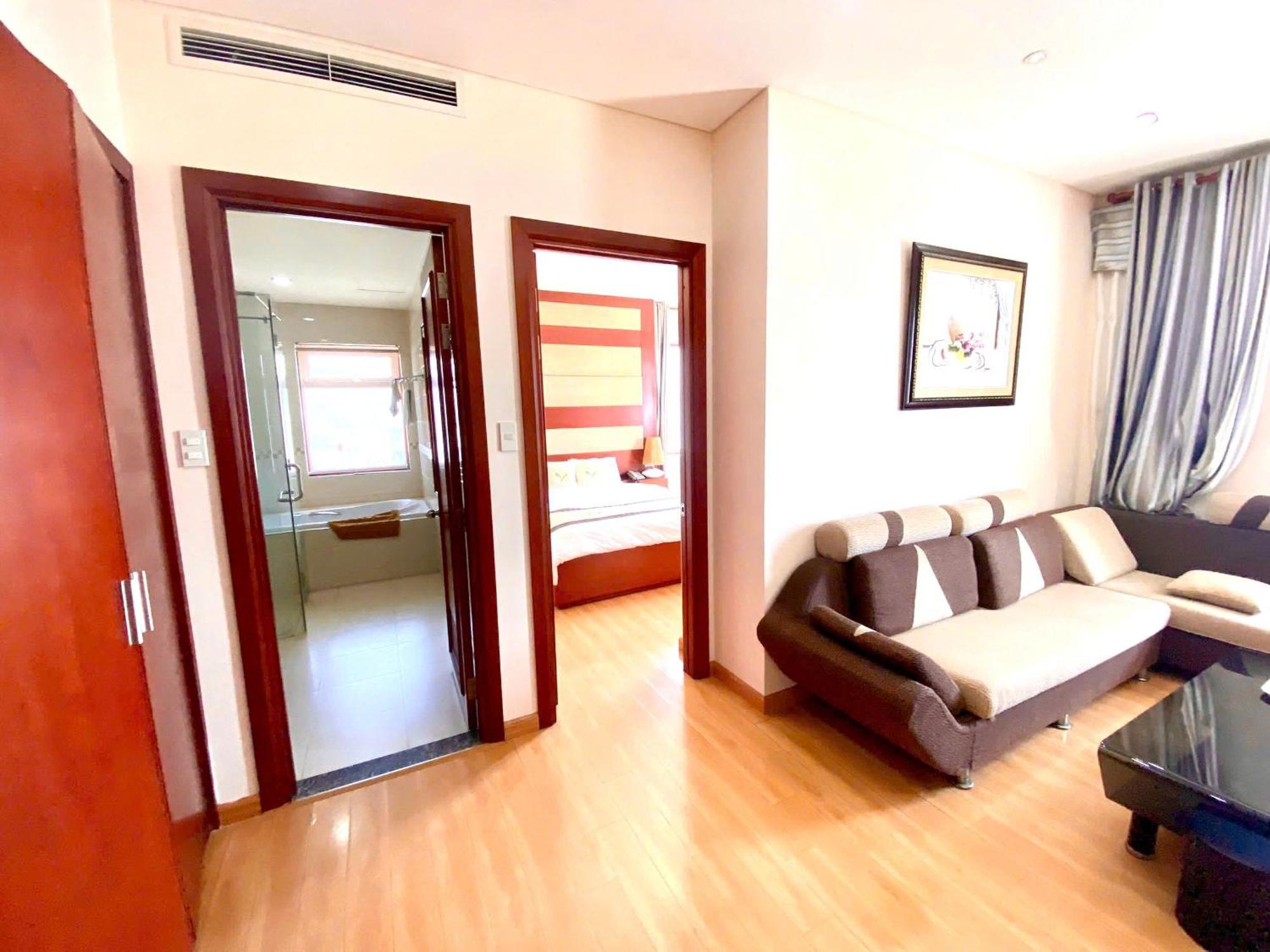 Moonlight Hotel Suites & Spa - Romantic River View & City View, High Floor, Near Dragon Bridge Đà Nẵng Exterior foto