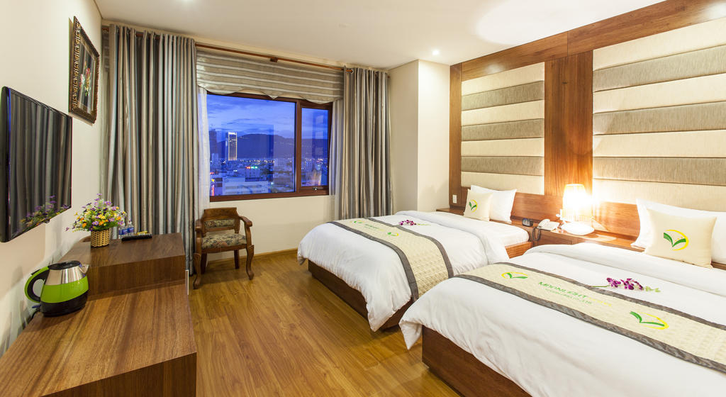 Moonlight Hotel Suites & Spa - Romantic River View & City View, High Floor, Near Dragon Bridge Đà Nẵng Zimmer foto