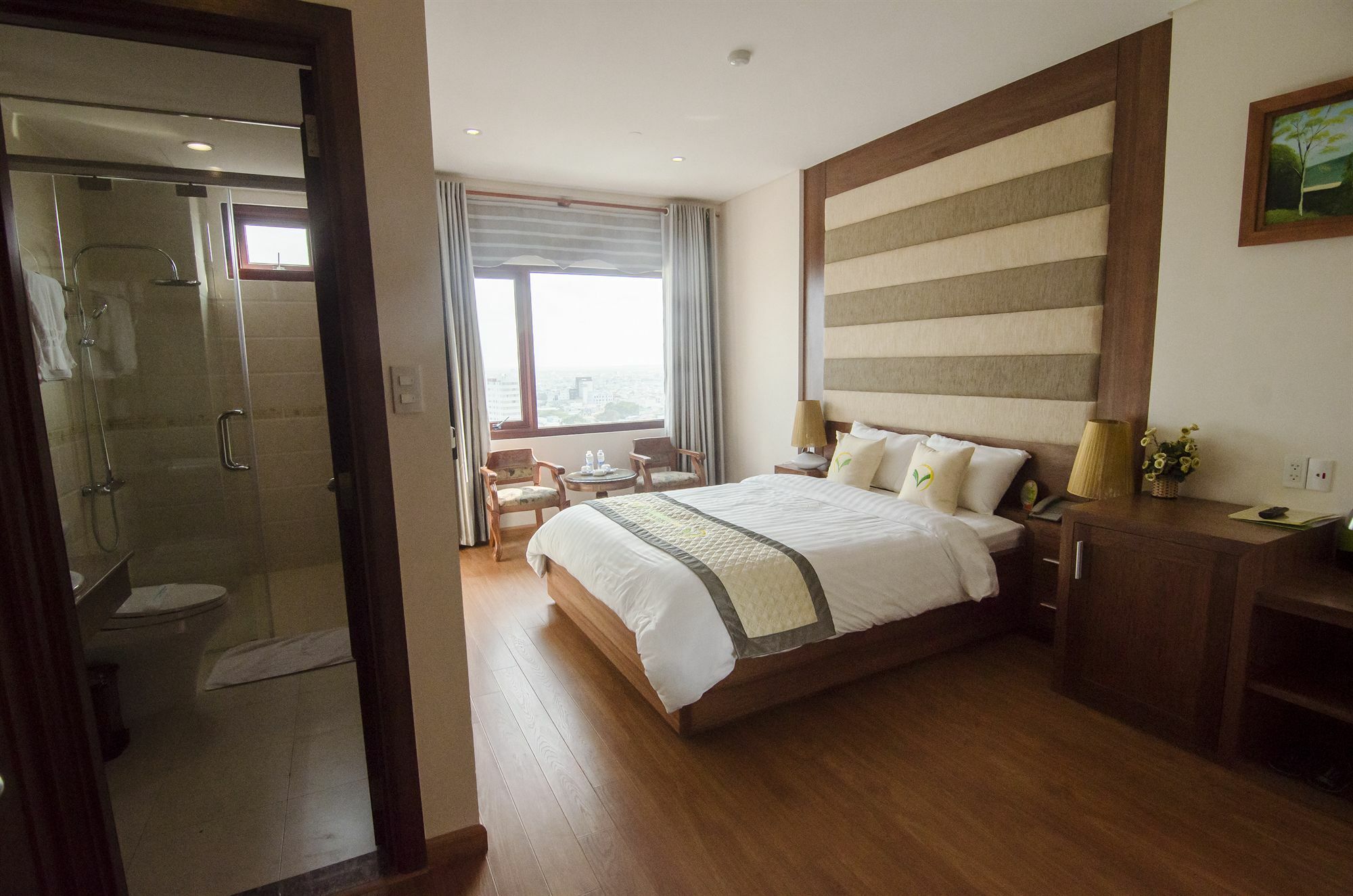 Moonlight Hotel Suites & Spa - Romantic River View & City View, High Floor, Near Dragon Bridge Đà Nẵng Exterior foto